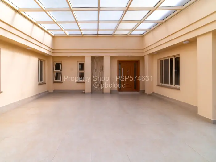 9 Bedroom House for Sale in Quinnington, Harare