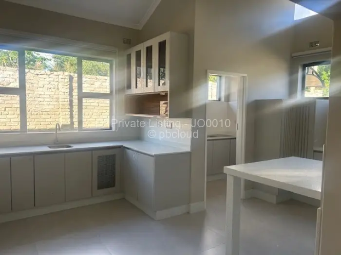 3 Bedroom Cottage/Garden Flat to Rent in Northwood, Harare