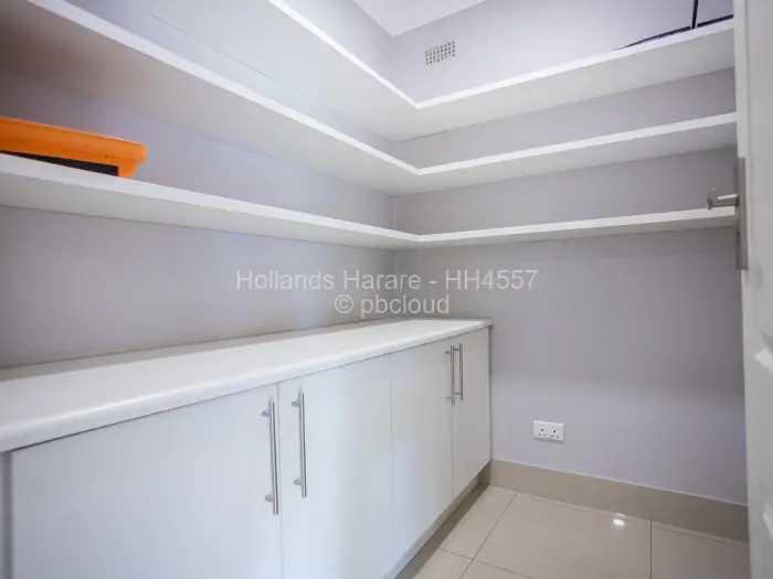 4 Bedroom House to Rent in Arlington