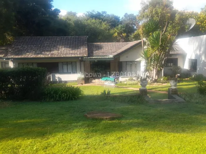 4 Bedroom House for Sale in Greystone Park, Harare