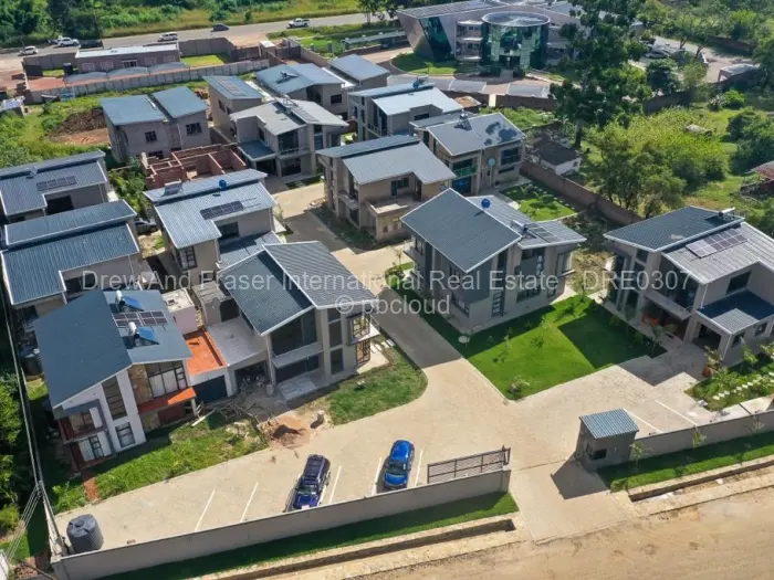 Townhouse/Cluster to Rent in Highlands