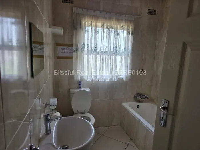 Flat/Apartment to Rent in Mount Pleasant, Harare