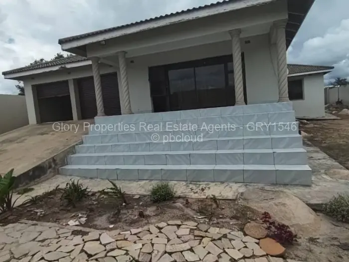 3 Bedroom House to Rent in Crowhill Views, Harare