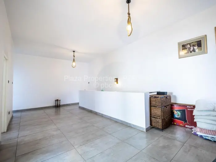 Townhouse/Cluster for Sale in Avondale, Harare