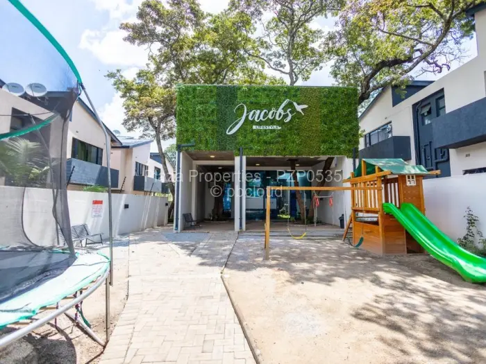 Townhouse/Cluster for Sale in Avondale, Harare