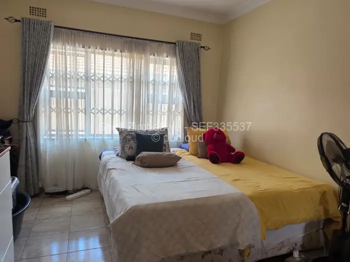 4 Bedroom House for Sale in Madokero Estates, Harare