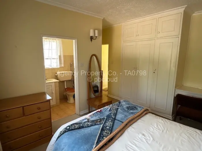 Townhouse/Cluster to Rent in Borrowdale, Harare