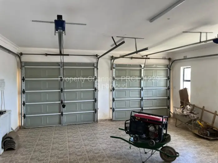 4 Bedroom House to Rent in Sandton Park, Harare