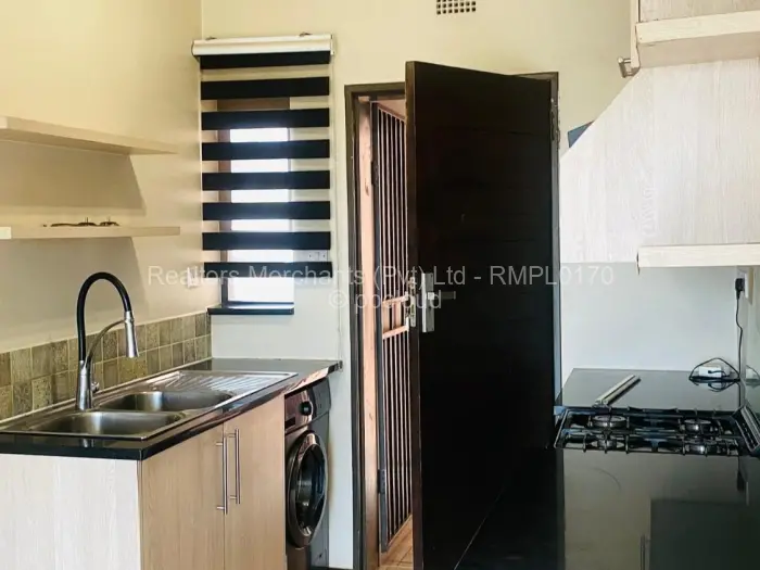 Flat/Apartment to Rent in Aspindale Park, Harare