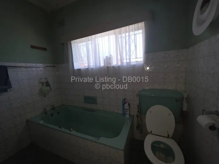 3 Bedroom House for Sale in Paddonhurst, Bulawayo