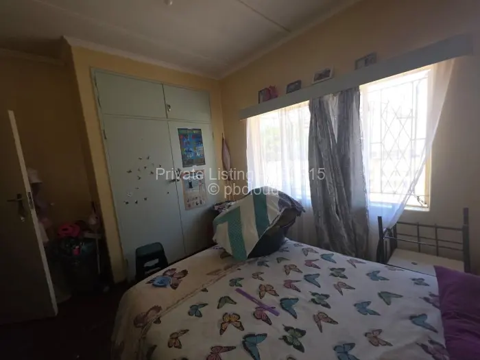 3 Bedroom House for Sale in Paddonhurst, Bulawayo