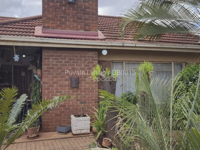 3 Bedroom House for Sale in Paddonhurst, Bulawayo