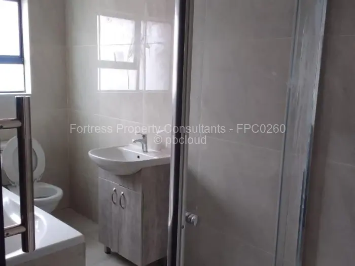 3 Bedroom House to Rent in Mabvazuva Estates, Ruwa