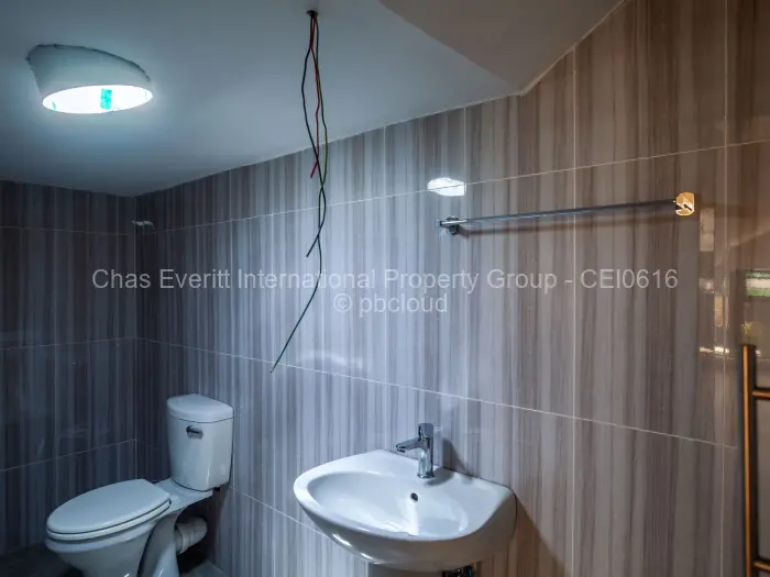 Townhouse/Cluster for Sale in Hogerty Hill, Harare