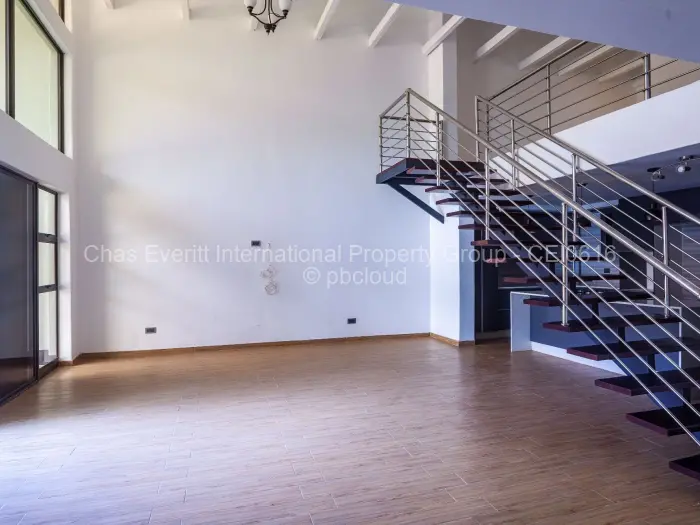 Townhouse/Cluster for Sale in Hogerty Hill, Harare