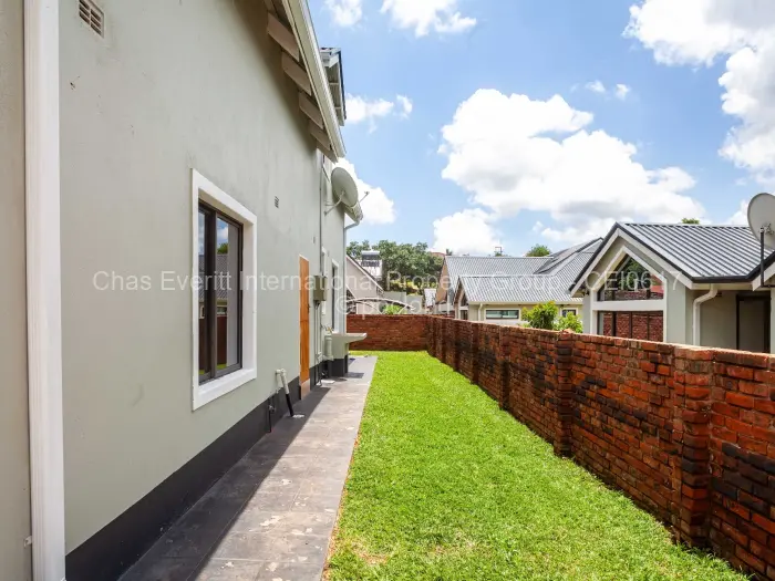 Townhouse/Cluster for Sale in Hogerty Hill, Harare
