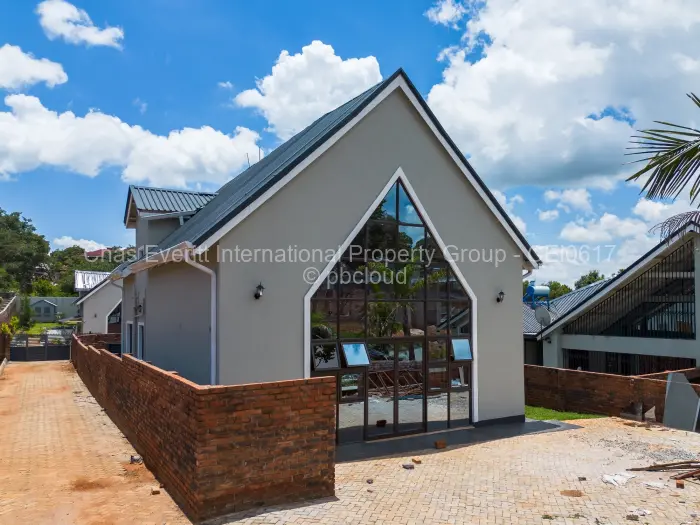 Townhouse/Cluster for Sale in Hogerty Hill, Harare
