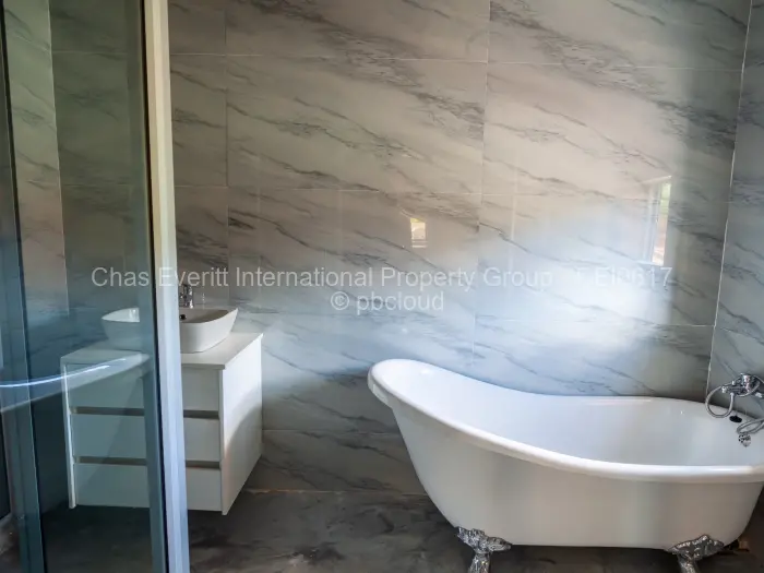 Townhouse/Cluster for Sale in Hogerty Hill, Harare