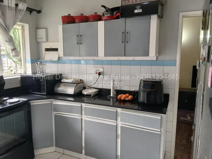 Townhouse/Cluster to Rent in Avondale, Harare