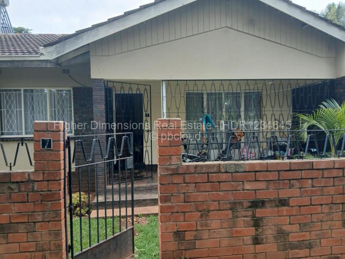 Townhouse/Cluster to Rent in Avondale, Harare