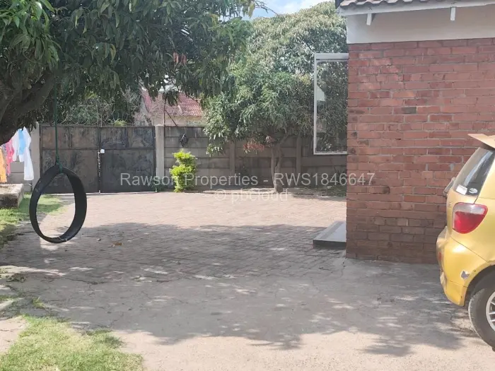 3 Bedroom House for Sale in Msasa Park, Harare