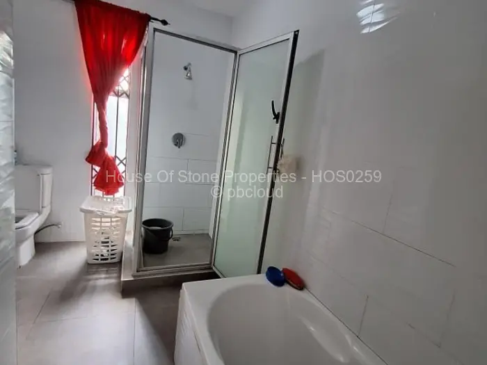 4 Bedroom House for Sale in Mabvazuva Estates, Ruwa