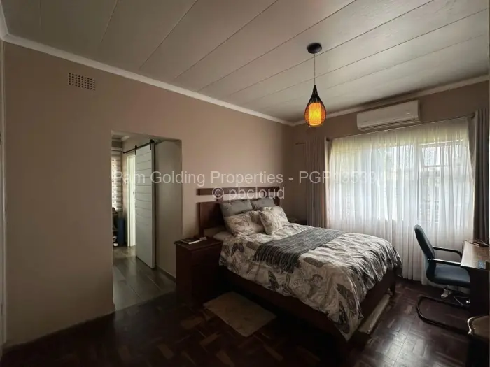 3 Bedroom House for Sale in Queens Park East, Bulawayo