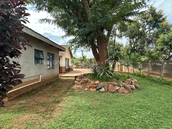 3 Bedroom House for Sale in Queens Park East, Bulawayo