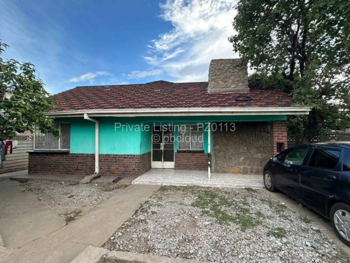 House for Sale in Highfield, Harare