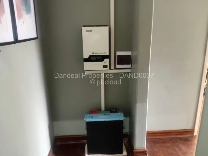 7 Bedroom House to Rent in Greendale, Harare