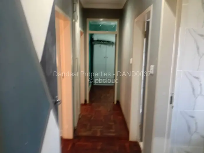7 Bedroom House to Rent in Greendale, Harare