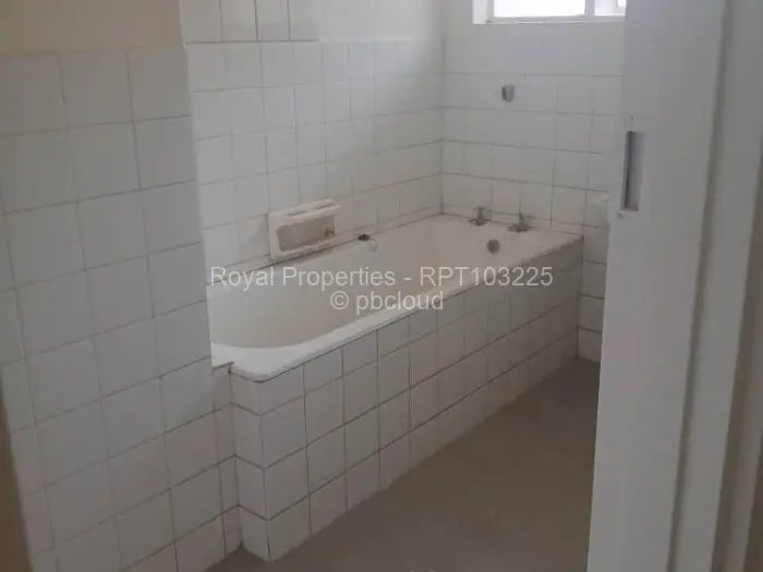 3 Bedroom House to Rent in Sunridge, Harare