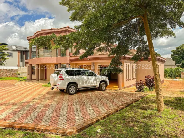 5 Bedroom House for Sale in Gletwin Park, Harare