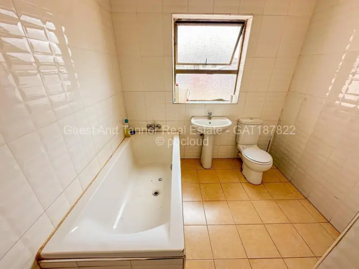 5 Bedroom House for Sale in Gletwin Park, Harare