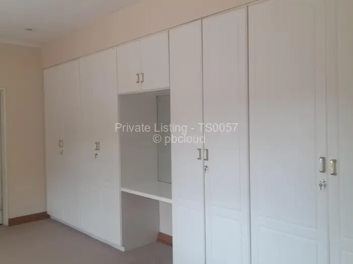 5 Bedroom House for Sale in Glen Lorne, Harare