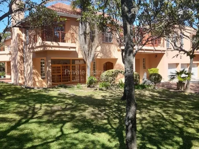 5 Bedroom House for Sale in Glen Lorne, Harare