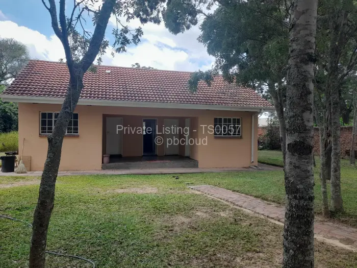 5 Bedroom House for Sale in Glen Lorne, Harare