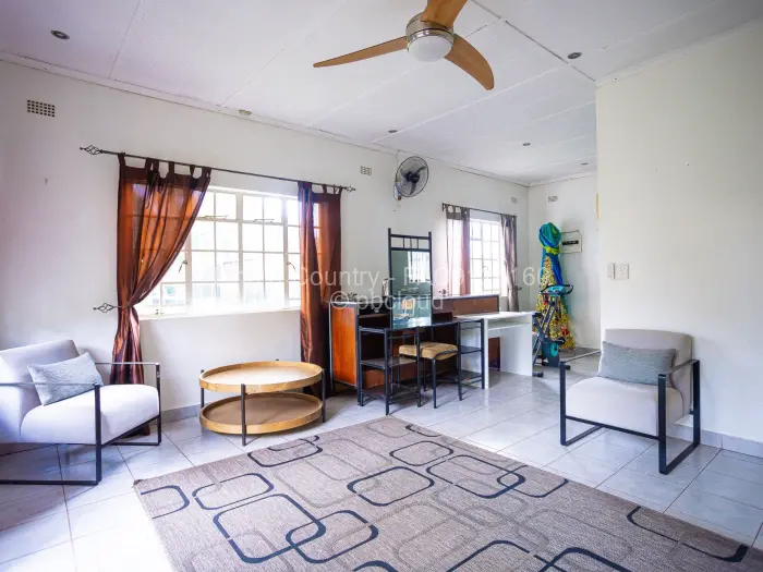 10 Bedroom House for Sale in Hatfield, Harare