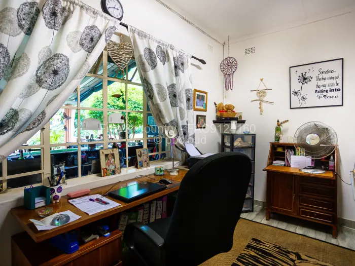 10 Bedroom House for Sale in Hatfield, Harare