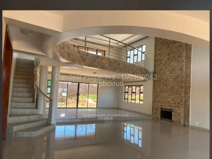 8 Bedroom House for Sale in Gletwin Park, Harare