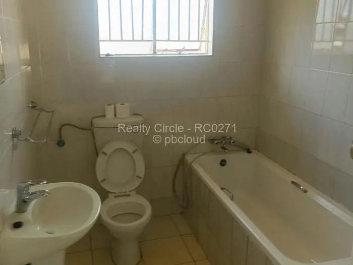 3 Bedroom House to Rent in Zimre Park, Harare