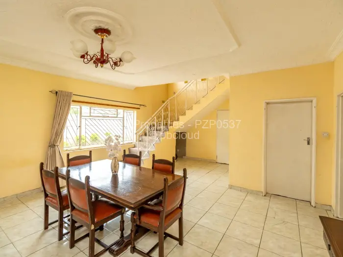 8 Bedroom House for Sale in Vainona, Harare