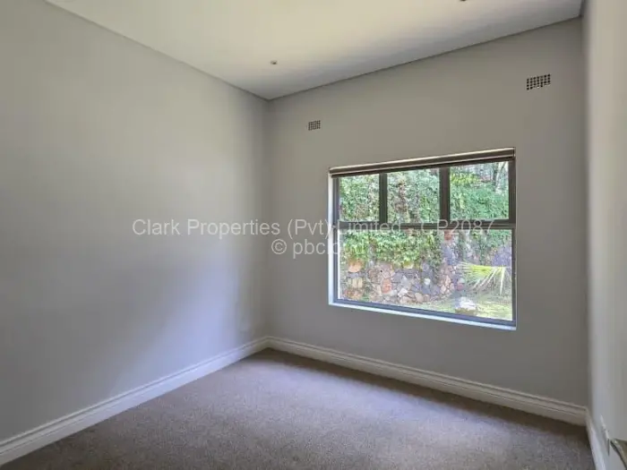 Townhouse/Cluster for Sale in Borrowdale Brooke, Harare