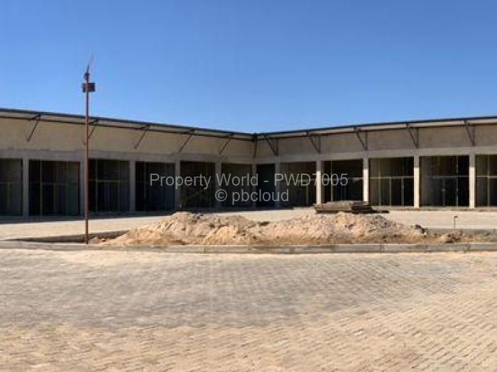 Retail/Shop to Rent in Waterfalls, Harare