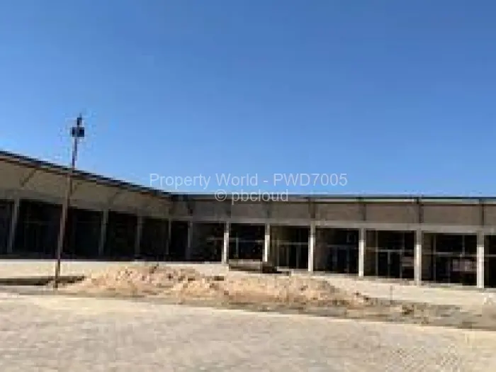 Retail/Shop to Rent in Waterfalls, Harare