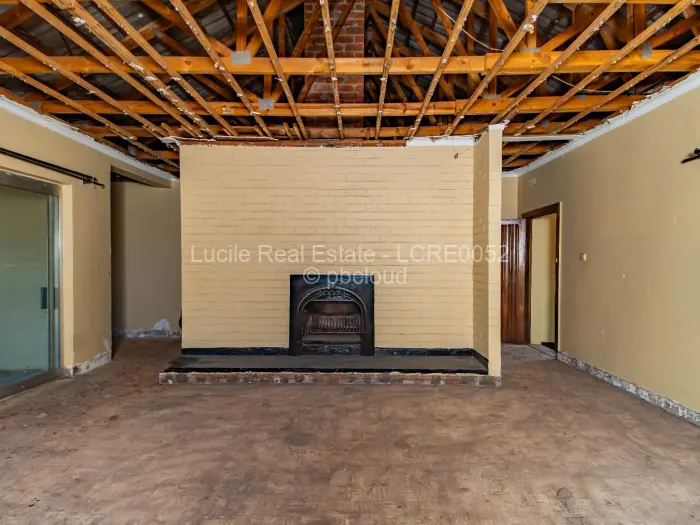 3 Bedroom House for Sale in Borrowdale, Harare