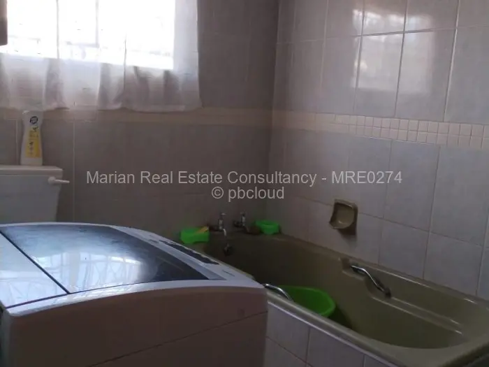 7 Bedroom House for Sale in Emganwini, Bulawayo