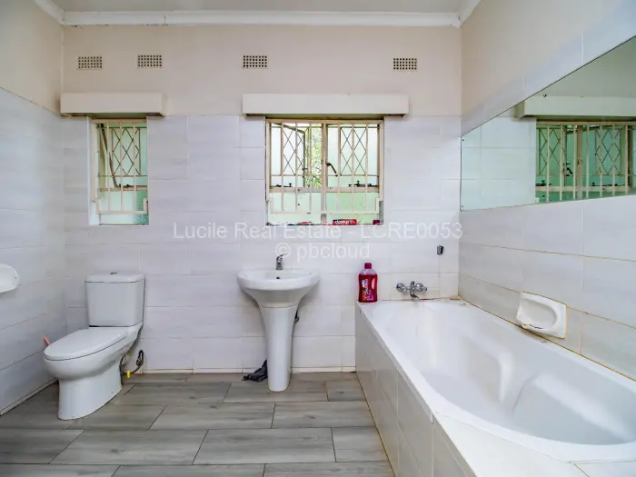 4 Bedroom House for Sale in Chisipite, Harare