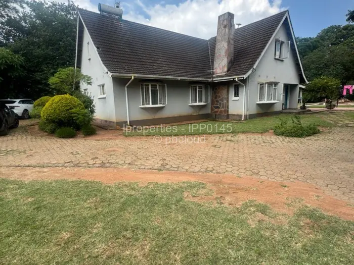 4 Bedroom House for Sale in Athlone, Harare