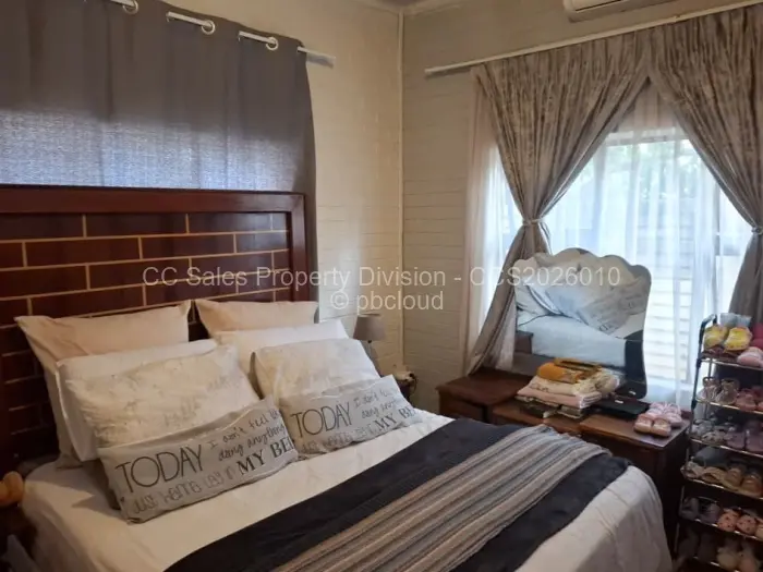 3 Bedroom House for Sale in Queens Park East, Bulawayo